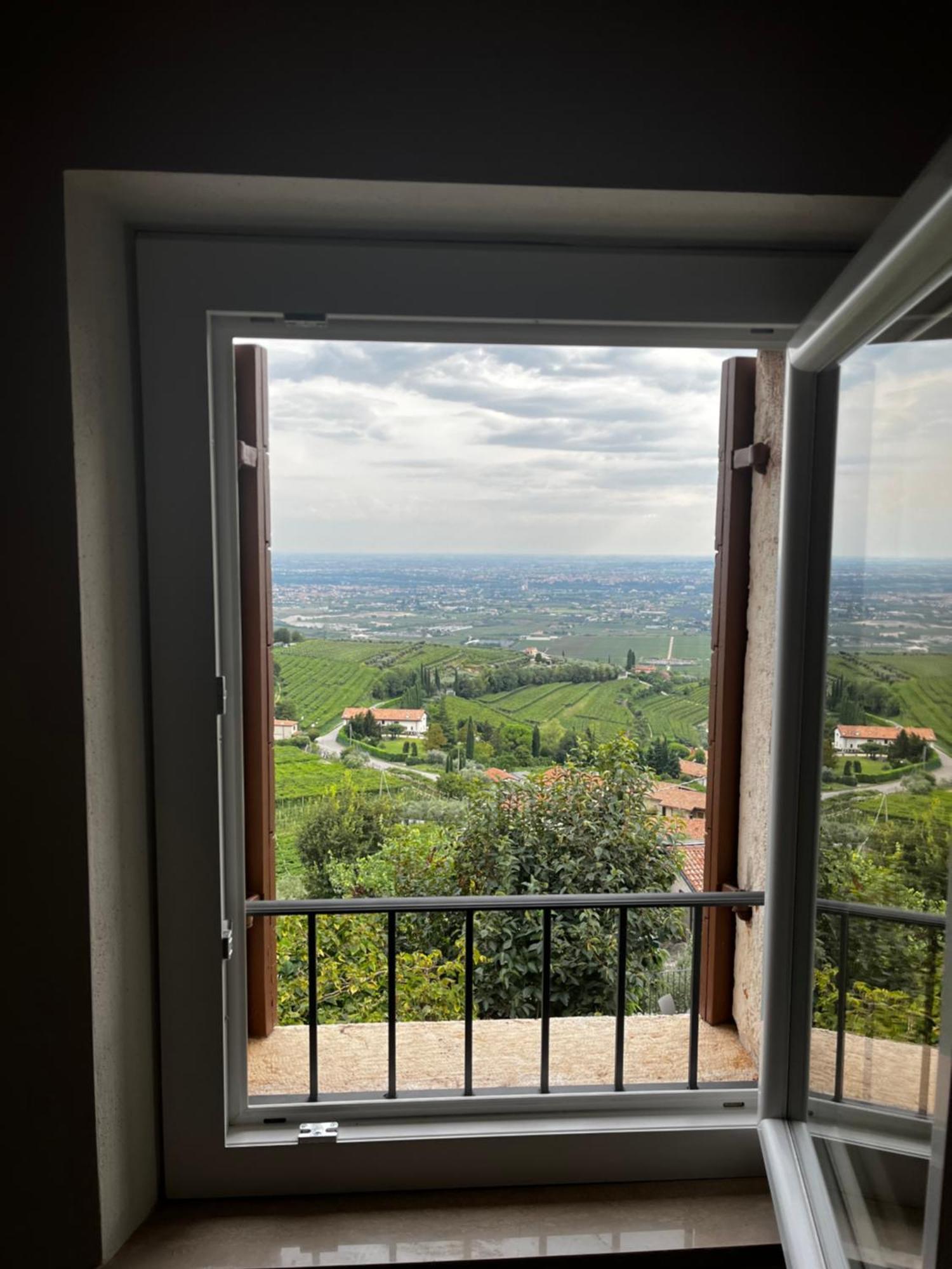 Casa Vacanze Conca D Oro SantʼAmbrogio di Valpolicella Exterior foto